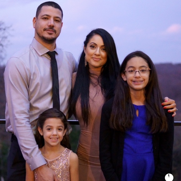 Meet your Posher, Ashley - Picture 1 of 1